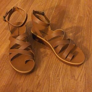 Lucky Brand sandals size 9